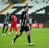 Besiktas'ta Oguzhan Soku