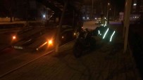 Edirne'de Otomobille Çarpisan Motosiklet Sürücüsü Yaralandi
