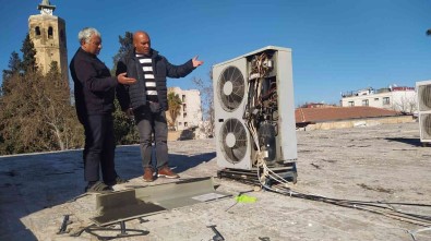 Sanliurfa'da Hirsizlar Tarihi Caminin Klima Motorlarini Çaldi