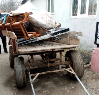 Fakülteden 350 Kiloluk Demir Hirsizligina Polis Engeli