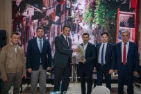 Fuarda Kusadasi Standina 'En Basarili Ekip' Ödülü