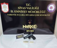 Sivas'ta Narkotik Operasyonlari, 25 Sahis Yakalandi