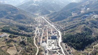 Üzerinden 6 Ay Geçti Ama Sel Felaketi Dün Gibi Akillarinda