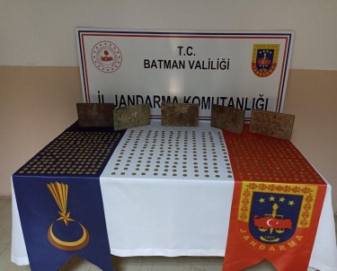 Batman'da 560 Adet Tarihi Eser Ele Geçirildi