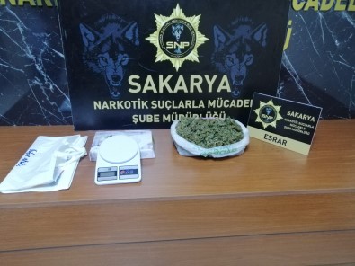 Sakarya'da Uyusturucu Operasyonlarinda 4 Gözalti