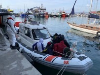 Yunanistan Unsurlarinca Geri Itilen 52 Düzensiz Göçmen Kurtarildi