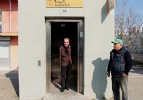 ADANA BELEDİYESİ - CHP'li belediyede engelli asansörleri kaderine terk edildi: 'Kimse sahip çıkmıyor'