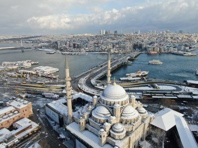 Istanbul'un 10 Milyonu Avrupa 6 Milyonu Anadolu Yakasinda Yasiyor