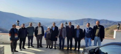 Kaymakam Yilmaz'dan Sehit Ailesine Ziyaret