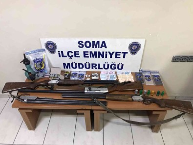 Manisa'da Uyusturucu Operasyonu Açiklamasi 15 Gözalti