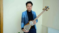 Çinli Brian'dan Yüksekovalilara Tar Konseri