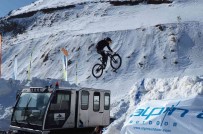 Bisiklet Ve Kayak Tutkunlari Palandöken'de Bulustu Haberi