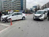 Aydin'da Trafik Kazasi Açiklamasi 1 Yarali
