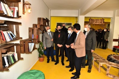 Karaman'da Eski Malzemeler 'Sifir Atik Kütüphanesinde' Hayat Buldu