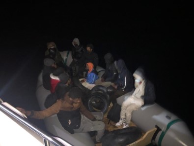 Türk Kara Sularina Itilen 58 Göçmen Kurtarildi
