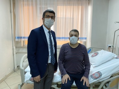 Almanya'da Yasayan Hasta Türkiye'de Sifa Buldu, Ameliyat Istanbul'da Kamuda Ilk Oldu