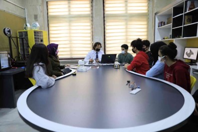 Robo-Kod Kafe Açildi