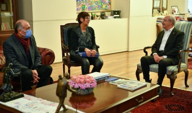 CHP'nin bankamatik memuru 7 yılda 60 kez işe gitti! Savunması pes dedirtti...