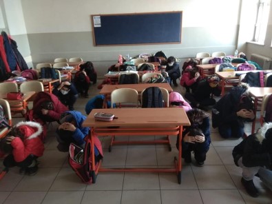 Erzincan'da Gerçegini Aratmayan Deprem Tatbikati