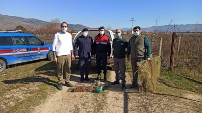 Izmir'de Saka Kusu Avlayan Sahsa 41 Bin 45 TL Para Cezasi Kesildi