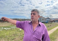Sinoplu Çiftçi Havalimaninin Çevresine Yapilan Istinat Duvarindan Sikayetçi
