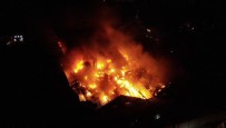 Tuzla'da Alevlere Teslim Olan Fabrika Havadan Görüntülendi