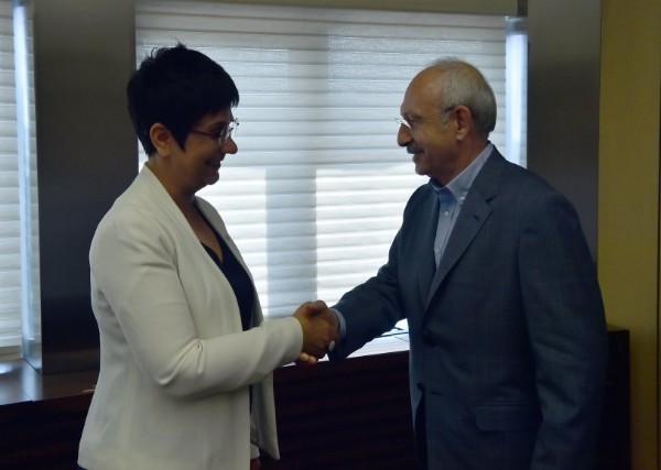 CHP'nin bankamatik memuru 7 yılda 60 kez işe gitti! Savunması pes dedirtti...