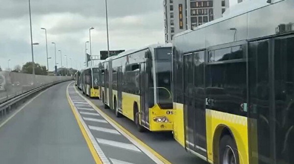 İstanbul'da İETT otobüsü ve metrobüs arızaları rutinleşti: Her şey çok güzel oldu