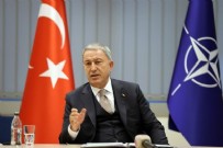 HULUSİ AKAR - Bakan Akar'dan Ukraynalı mevkidaşı ile kritik temas!
