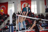 'Bizim Kizlar' Kadinlar Voleybol 2. Ligi'ni 5'Inci Sirada Tamamladilar