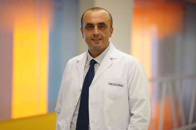 Iki Ayagi Bir Paçasina Girdi