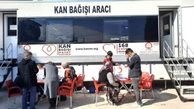 METEM'den Kizilay'a 51 Ünite Kan Bagisi