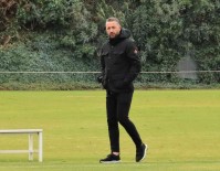 Altay'da Tuna Üzümcü'ye 15 Gün Hak Mahrumiyeti Cezasi