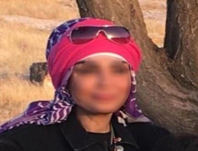 Dini Duygulari Istismar Ederek Dolandiriciliktan Yargilanan Anne Ve Ogluna Ceza Yagdi