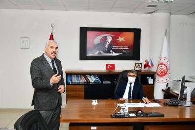 Karabük'te 4 Bin 203 Esnafa 16 Milyon 685 Bin TL Gelir Kaybi Destegi Saglandi