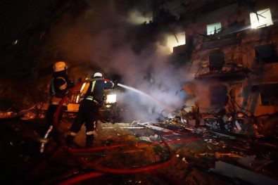 Kiev'de Bombardiman Tekrar Basladi