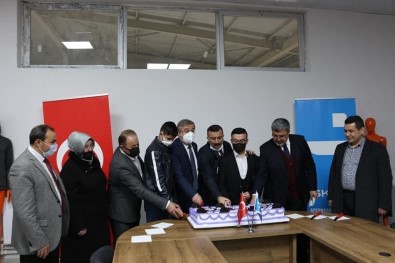 15. Milyon Ihracatlik Ürünün Dikim Törenle Yapildi