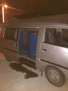 Akaryakit Istasyonundan 5 Varil Mazotla Kaçti, Gece Kartallarina Yakalandi