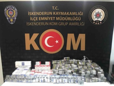 Durdurulan Sahsin Üzerinden 510 Paket Kaçak Sigara Çikti