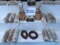 Kavurma Arasinda 11 Kilo Esrar Ele Geçirildi