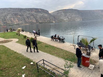 Halfeti Turizm Sezonunu Erken Açti