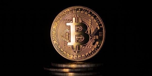 Bitcoin Neden Düşüyor? Bitcoin Düşmeye Devam Edecek Mi?