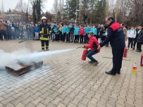Hisarcik'ta Okullarda Deprem Ve Yangin Tatbikati