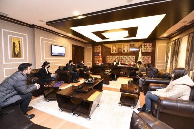 Pursaklar Belediye Baskani Çetin, Armada Rov Ekibiyle Bir Araya Geldi