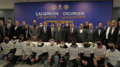 Sultanbeyli Belediyesinden Meslek Edindirme Ve Istihdam Projesi'ne Büyük Destek