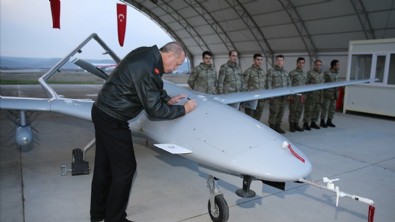 Yunan İHA korkusunu manşetlere taşıdı: Baş etmek çok zor