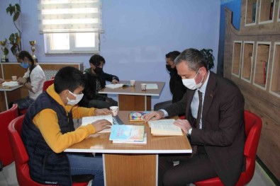 Agri'da Ögrenciler 5 Ayda 1 Milyon 232 Bin 294 Kitap Okudu