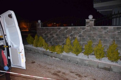 Didim'de Yol Kenarinda Ceset Bulundu