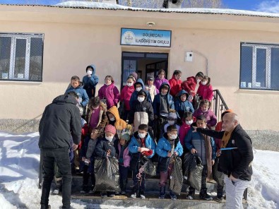 Diyarbakir'dan Van'a Uzanan Iyilik Köprüsü