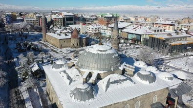 Erzurum'da Kisi Basi Kamu Harcamalarinda Rekor